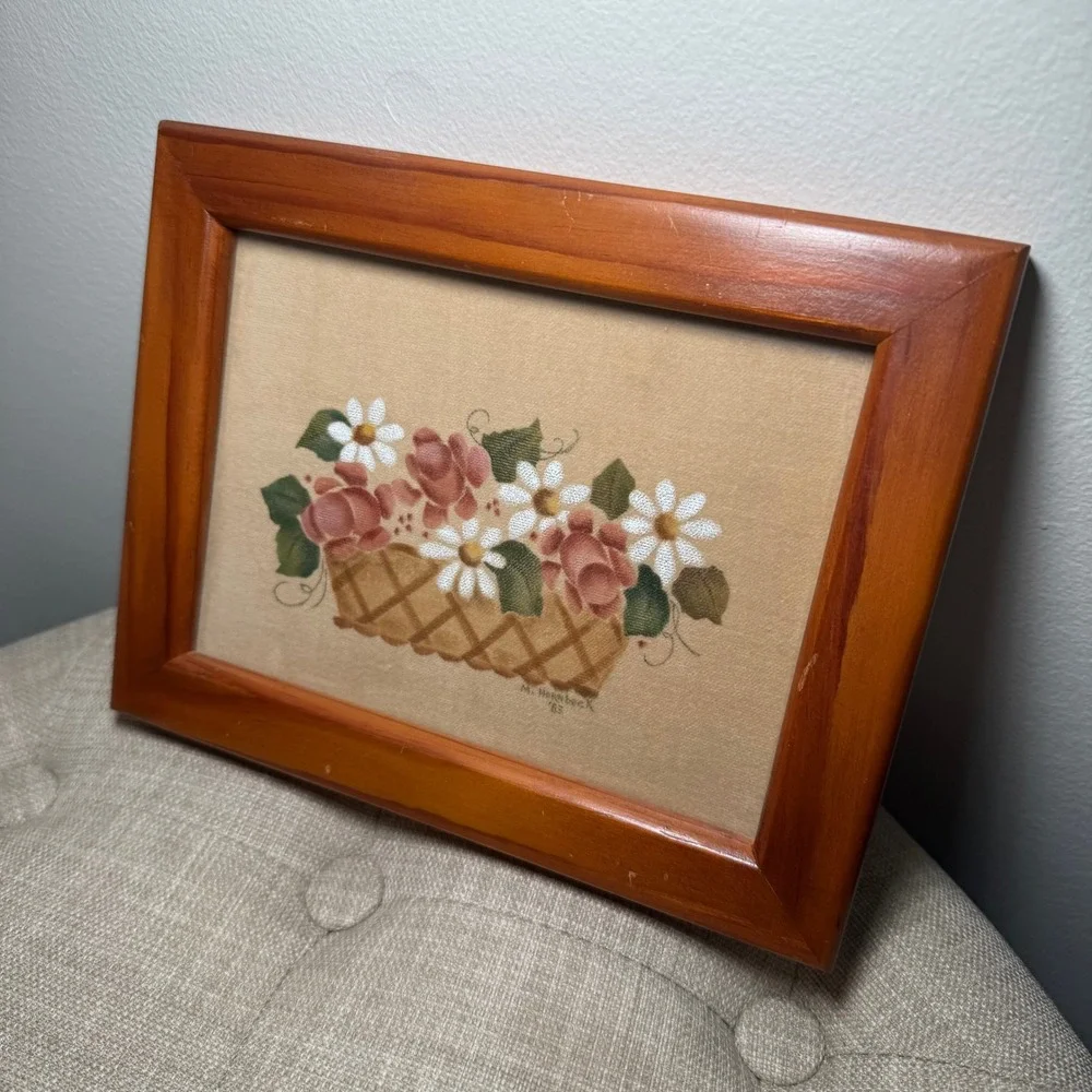 N/A charming vintage
